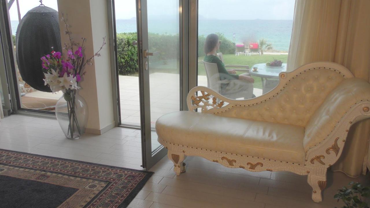 Sea View Beachfront Villa Maria Goúvai Luaran gambar